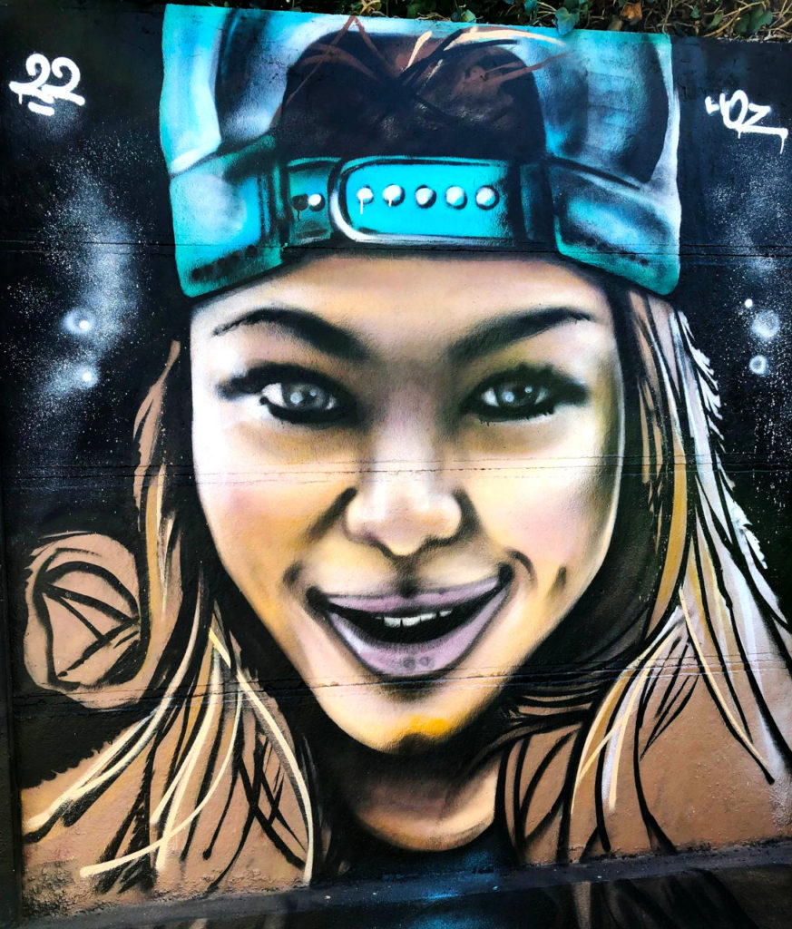 Portrait graffiti brasserie UNCLE