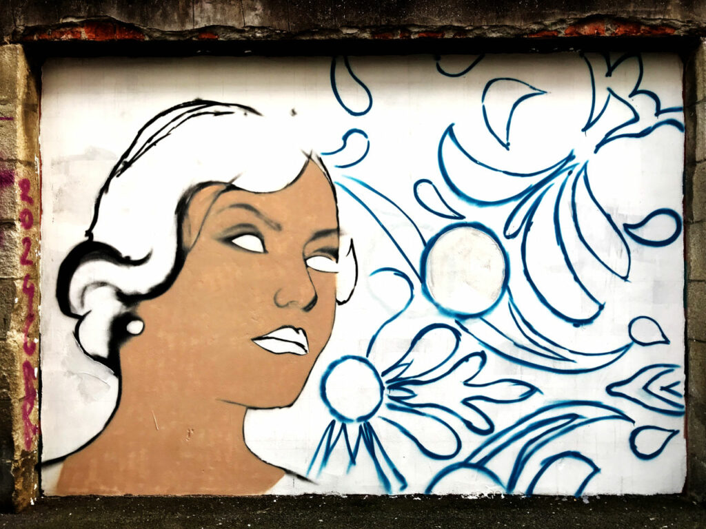 Décoration street-art pour l'hôtel Kregenn à Quimper, par HOZ.